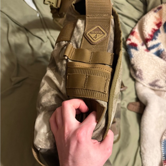 Hazard 4 Defense Courier Tactical Laptop Messenger Bag, ATACS - MSG-DFC-ATS - Picture 7 of 10